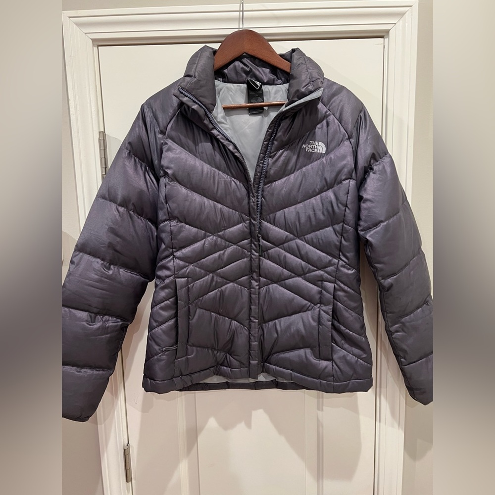 The North Face 550 Women's Puffer Jacket purple